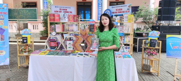 CẢM XÚC THÁNG TƯ