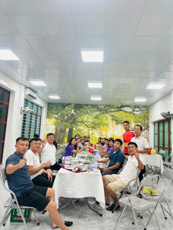 HÈ VỀ CÙNG DẸP QUA MỌI LO ÂU MUỘN PHIỀN ĐỂ NGHỈ NGƠI THƯ GIÀN CÙNG ĐỒNG NGHIỆP Ở MỘT NƠI KHÔNG XA