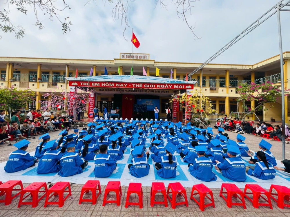 Không khí vô cùng nghiêm túc